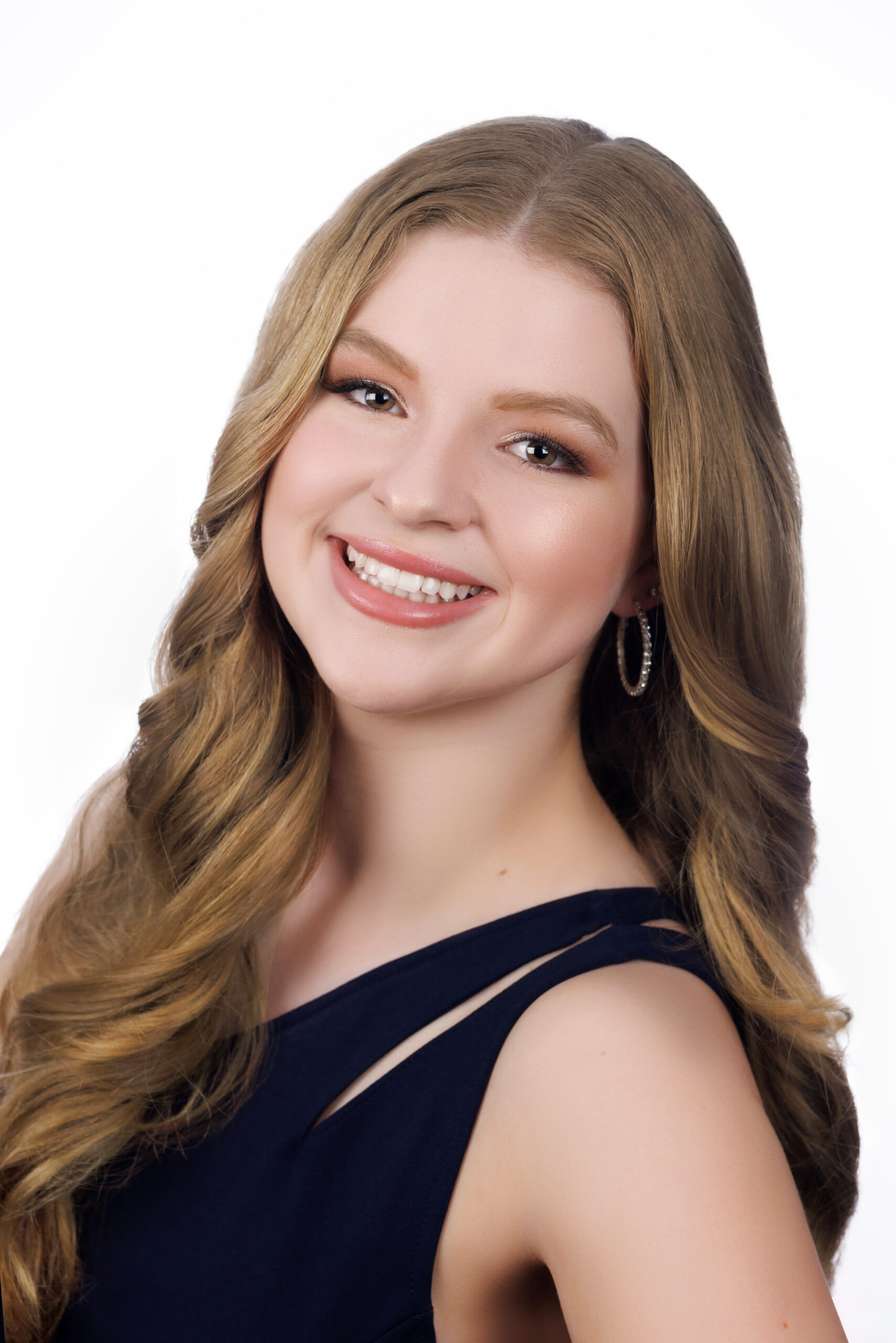 MEET LOCAL TEEN TITLEHOLDERS